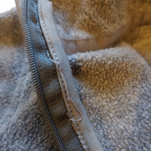 Lands End Pullover - Picture 6 of 7